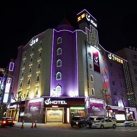 S Hotel Gwangju Metropolitan City Exterior photo